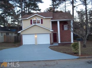 2094 Corners Cir, Lithonia, GA 30058
