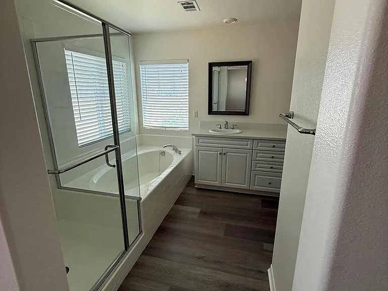 8305 Sunset Hills Pl — Photo 12