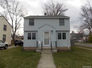 940 93rd St, Niagara Falls, NY 14304