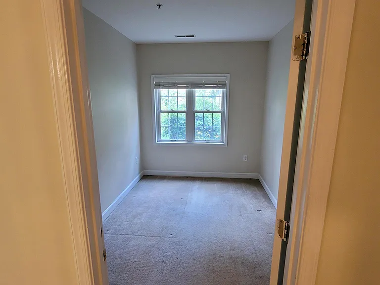 1505 Key Blvd #A — Photo 11