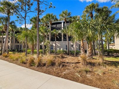 2864 Tiburon Blvd E APT 102, Naples, FL, 34109