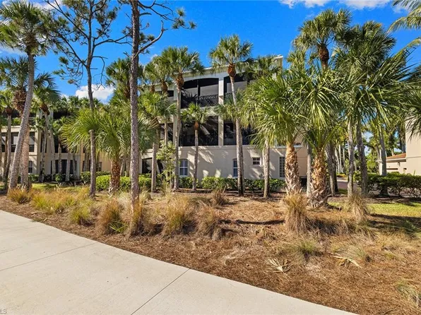 2864 Tiburon Blvd E APT 102, Naples, FL 34109