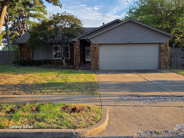 1301 W Orlando Pl, Broken Arrow, OK 74011