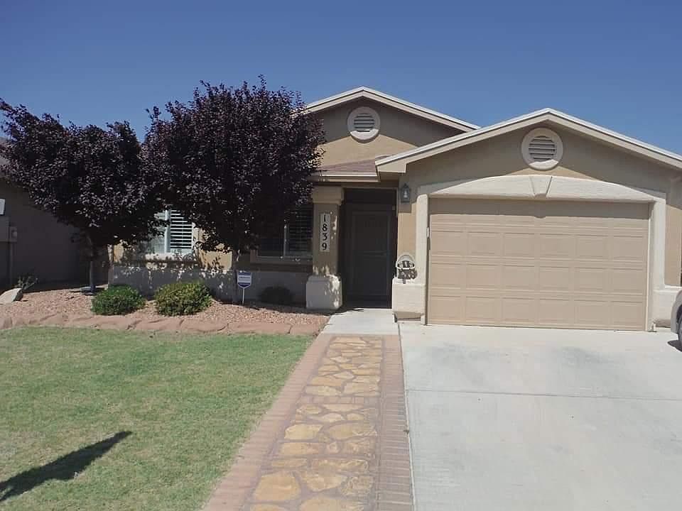 1st image of 1839 Shreya St