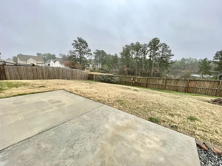 311 Highgrove Dr — Photo 38