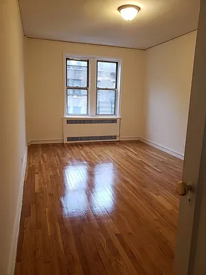 Rented by REAL New York | media 4