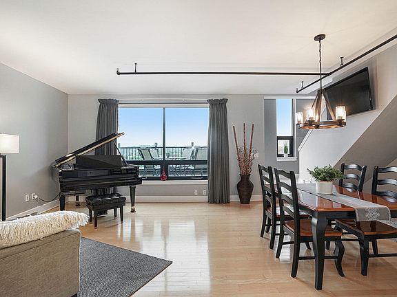 5th image of 600 Broadway Ave NW APT 617