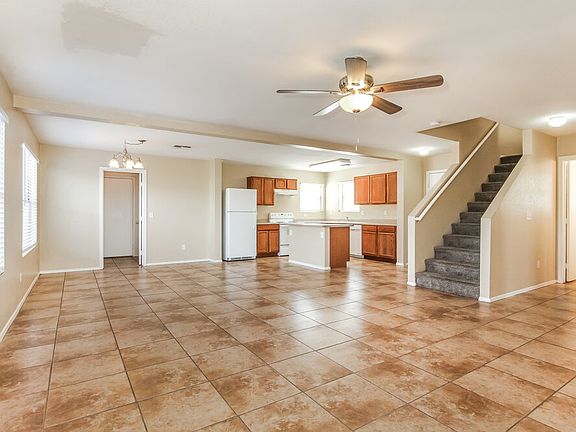 5th image of 2746 S Southwind Dr