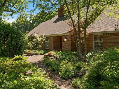 2203 Sherwood Dr, Valparaiso, IN, 46385