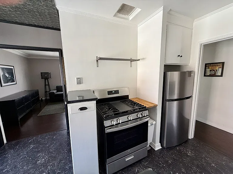 1126 Hacienda Pl #1120 — Photo 8