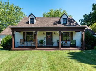 105 King St, Greenbrier, TN 37073