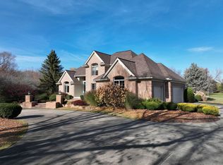 13108 Country Club Dr, Clio, MI 48420