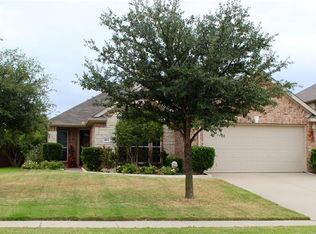 103 Canyon Ct, Waxahachie, TX 75167