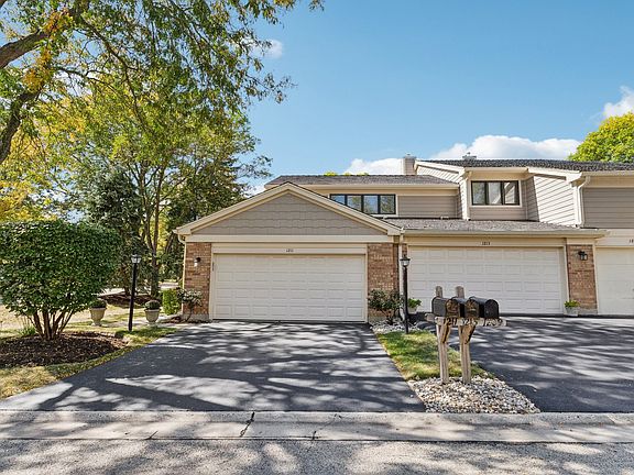 2nd image of 1211 Chatham Ct