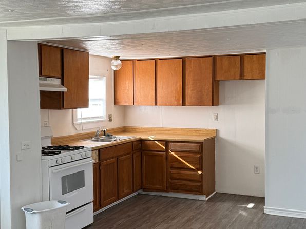 (undisclosed Address)