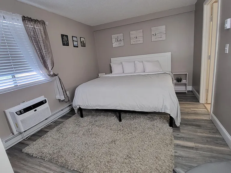 9 Treetop Cir #24 — Photo 7