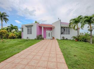 445 Sector Felo Ruiz Bo Saltos, San Sebastian, PR 00685