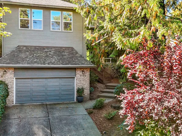 3722 SW Cullen Blvd, Portland, OR 97221