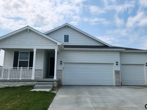 11738 S 189th St, Gretna, NE 68028