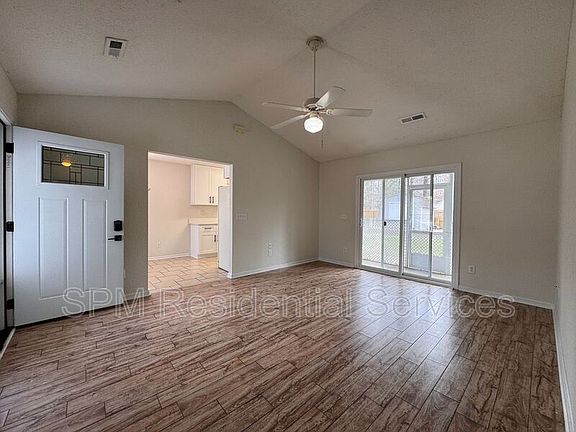 4th image of 7409 Hazelstone Ln