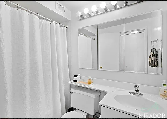 Rented by Mirador Real Estate | media 7