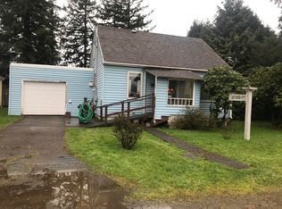 2703 7th St, Tillamook, OR 97141