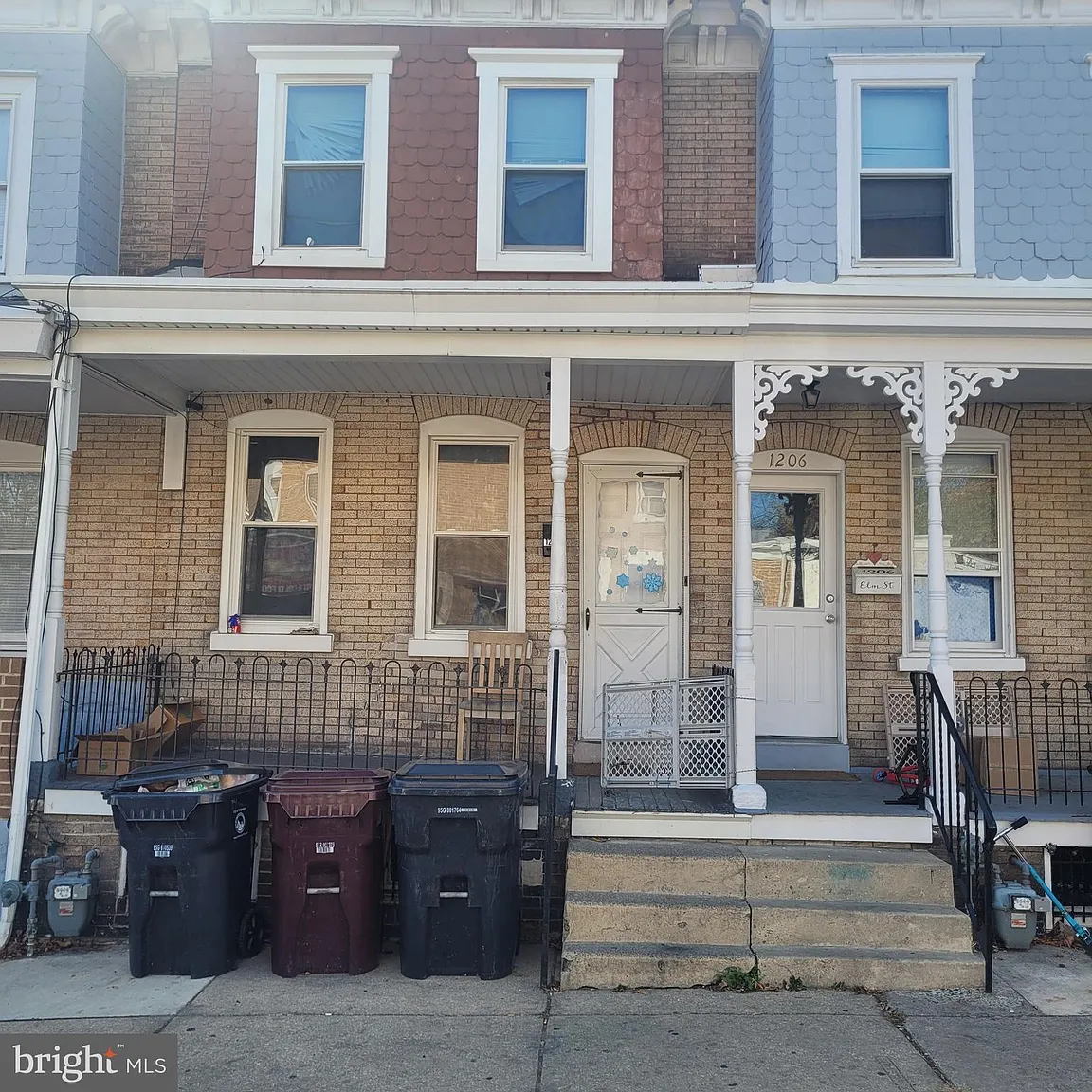 1204 Elm St photo 1