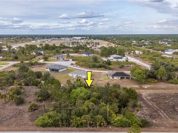 651 Clancy St E, Lehigh Acres, FL 33974