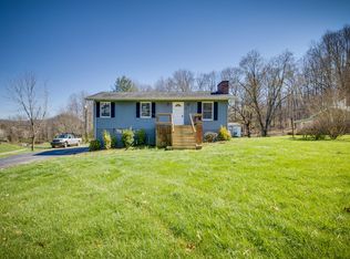 266 Ramey Rd, Bristol, TN 37620
