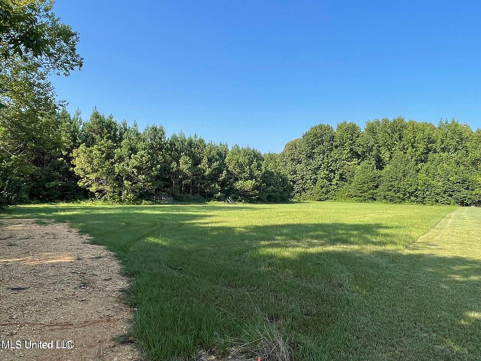 2nd image of 2645 Odom Rd #C