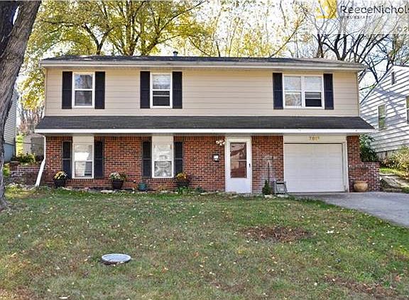 7613 NE 51st St. KCMO - 4BD/2BA Raised Ranch