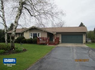 3322 S 10th St, Manitowoc, WI 54220