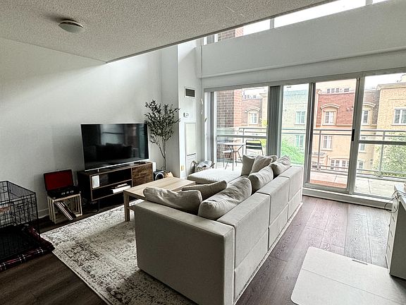 4th image of 80 Western Battery Rd #214
