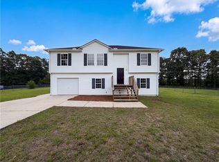 262 Lambert Overlook Cir, Carrollton, GA 30117