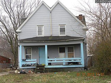 1st image of 1732 E 29th St