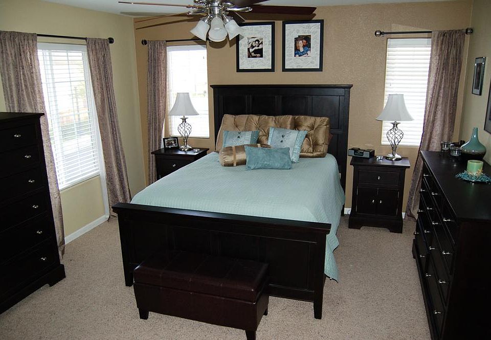 2nd image of 9076 Cortina Cir