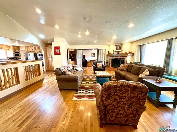 4th image of 1105 Nevada Cir