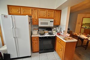 4th image of 6400 Pine Cone Dr APT 1