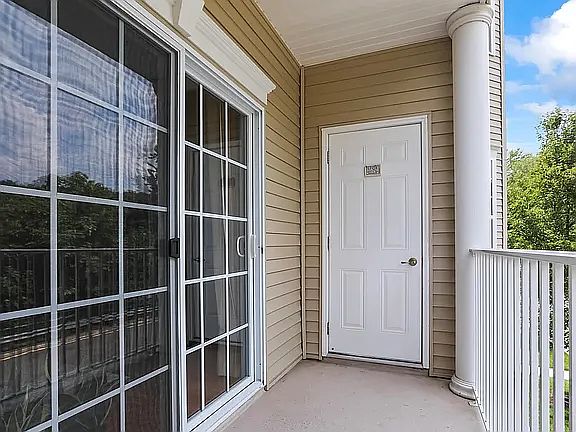 3rd image of 211 Potts Rd #14