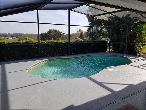 4th image of 11413 Alameda Sandra Dr