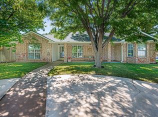 5821 Radiant Ln, Amarillo, TX 79109