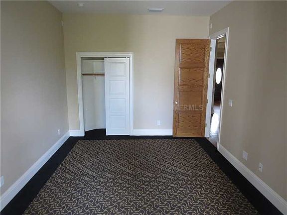 5th image of 4551 New Broad St