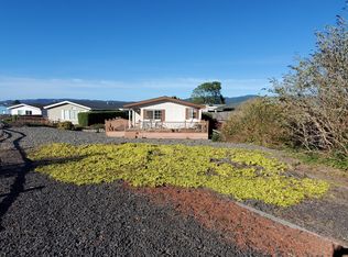 128 Crest Dr #128, Fortuna, CA 95540