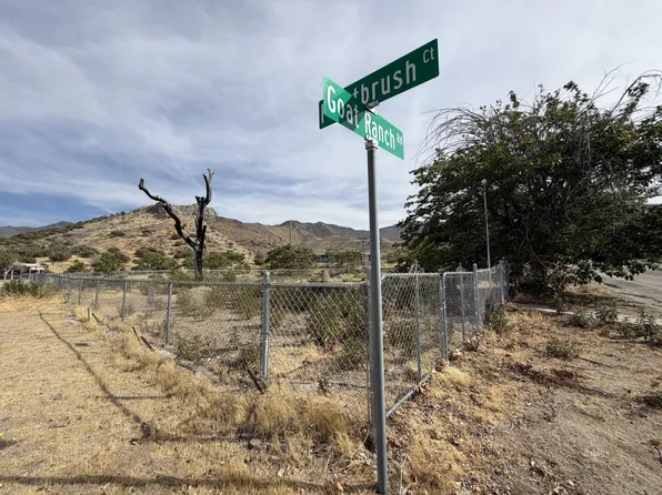 8600 Paintbrush Ct, Lake Isabella, CA 93240