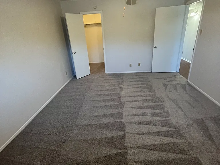 Juniper Springs Apartments — Photo 113