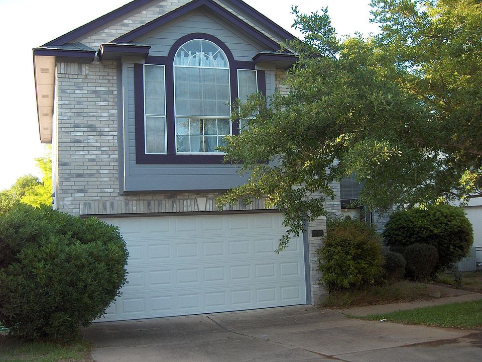 1st image of 1236 Strickland Dr