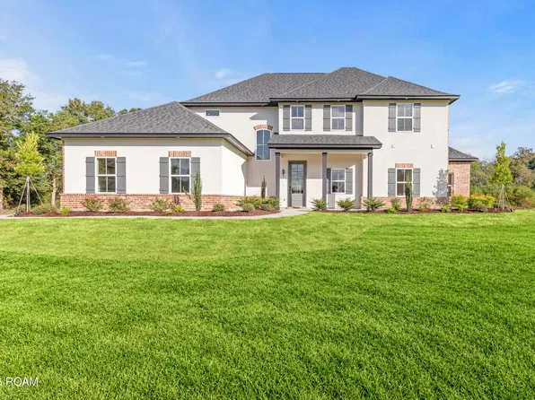 206 Racca Rd, Youngsville, LA 70592