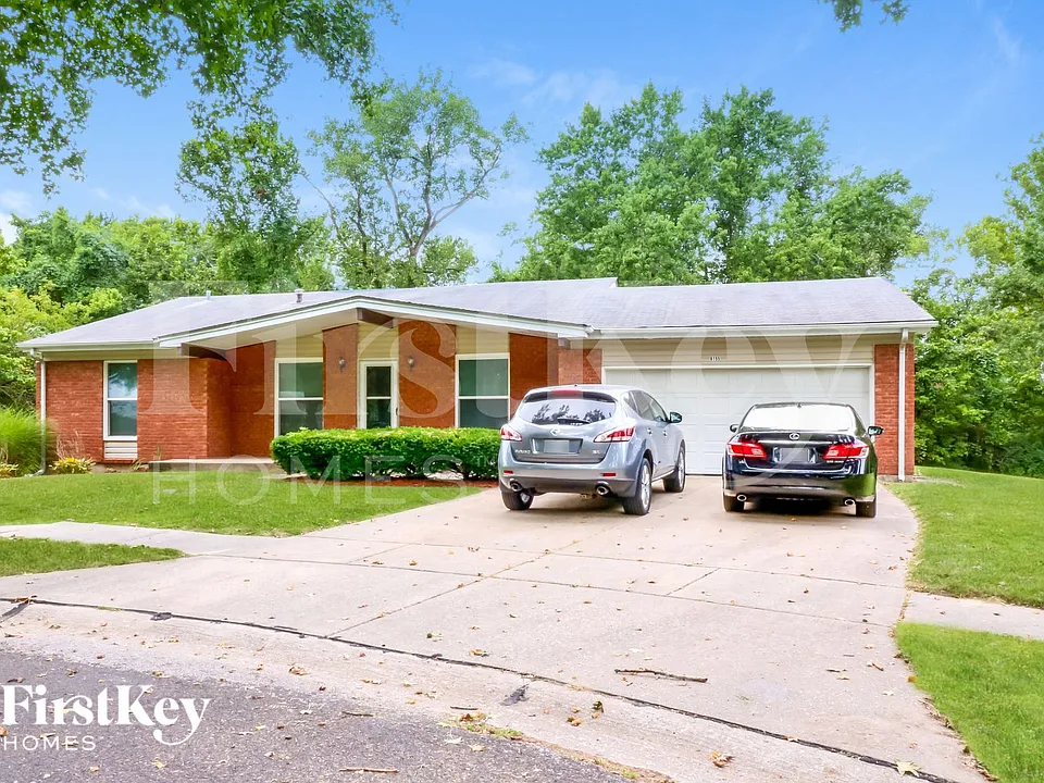 6155 Fox Chase Ct