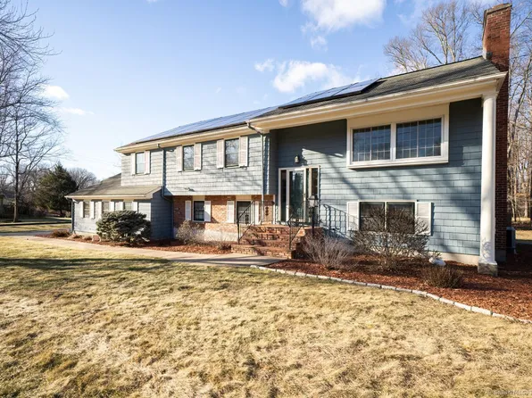 93 Beechwood Drive, Southington, CT 06489