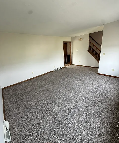 8062 Millfair Rd #8062 — Photo 5
